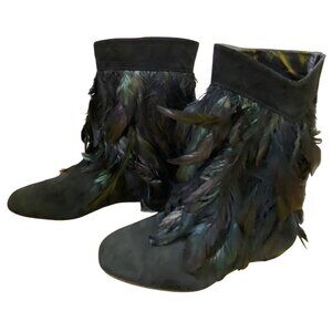 Black Suede Feather Delman Ankle Boots Size 9.5 Western Indian Punk Rock Retro